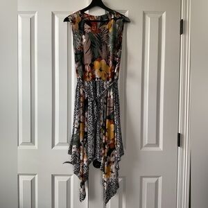 NWT Roz & Ali Asymmetrical Floral Dress - Black, Yellow, White